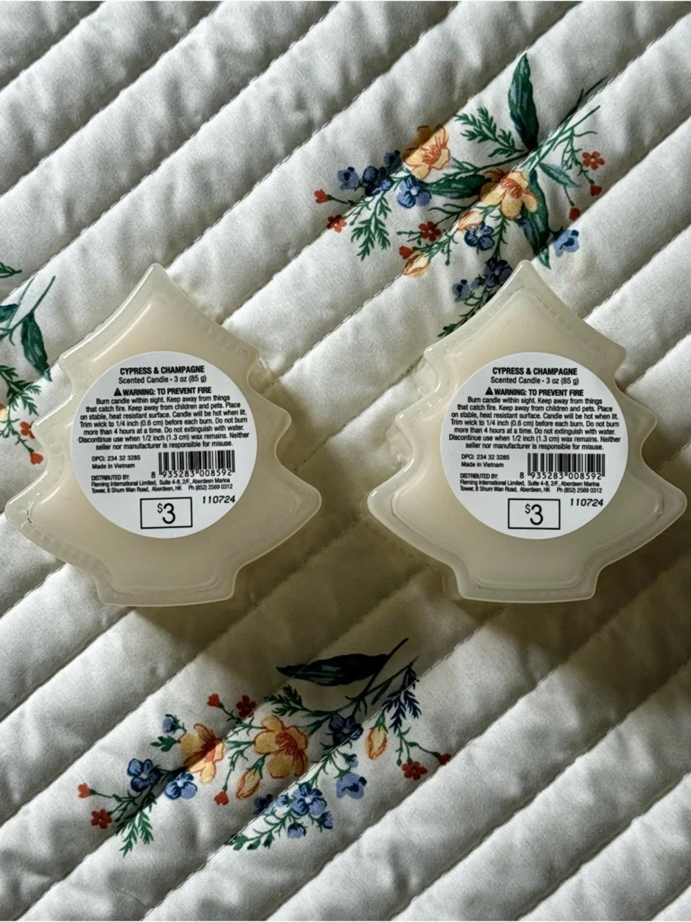 NWT Target Bullseye Playground Candle Set of 2 – White Tree-Shaped Holiday Decor